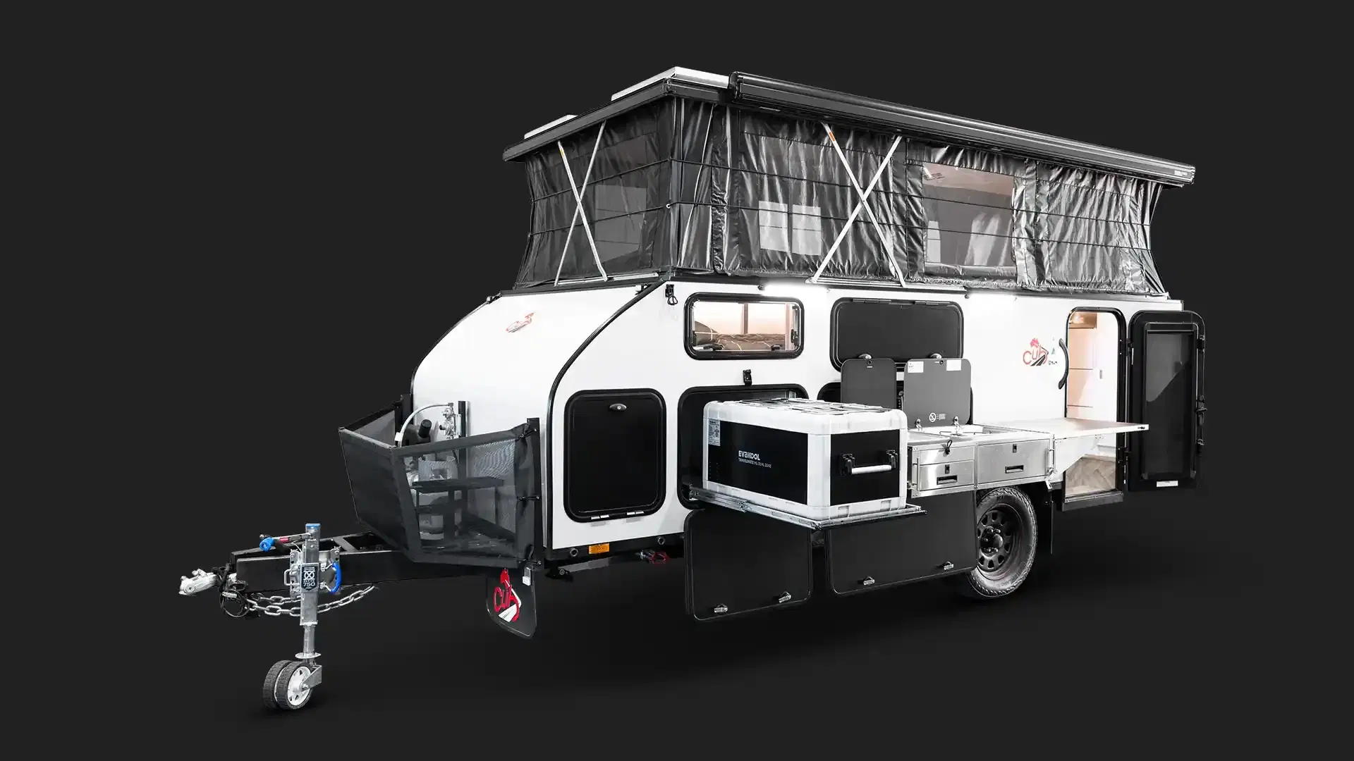 F14: Luxury caravan exterior