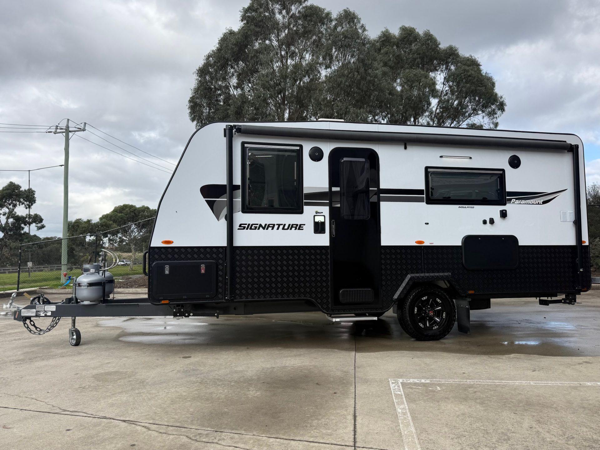 Paramount Signature caravan