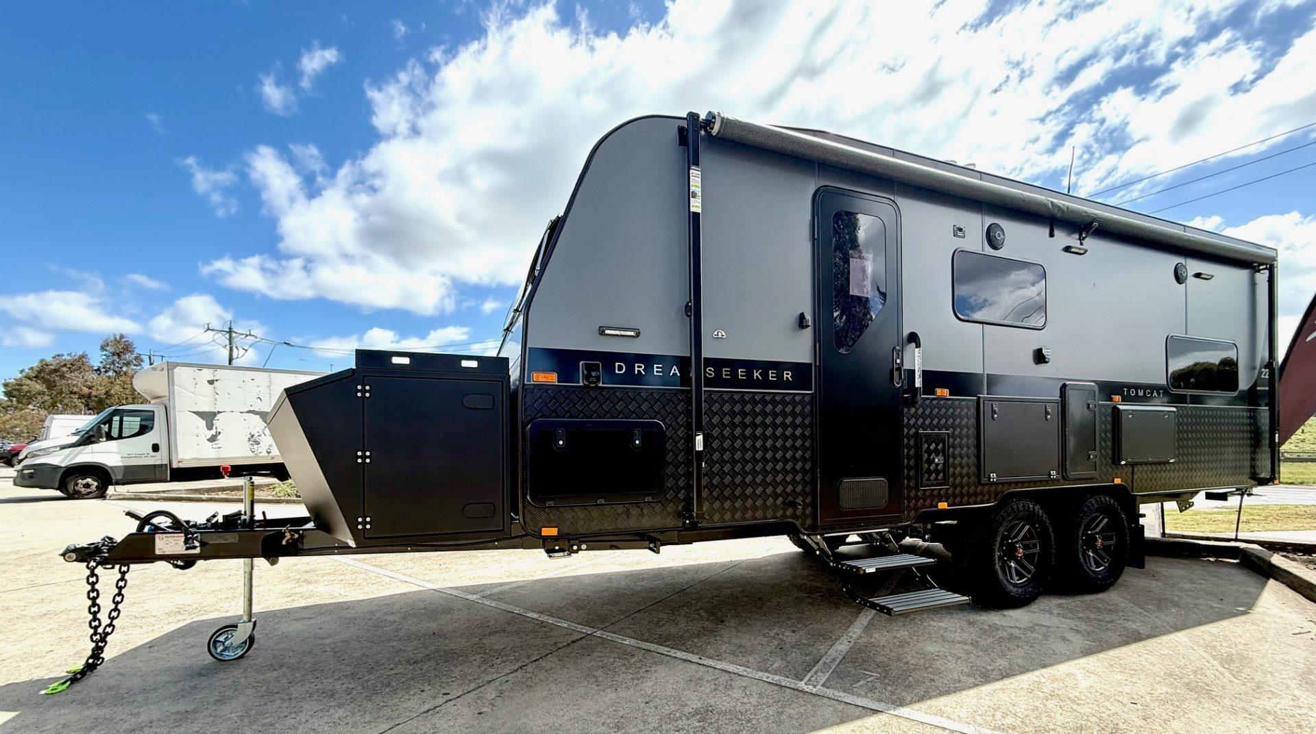 Dreamseeker Tomcat toy hauler